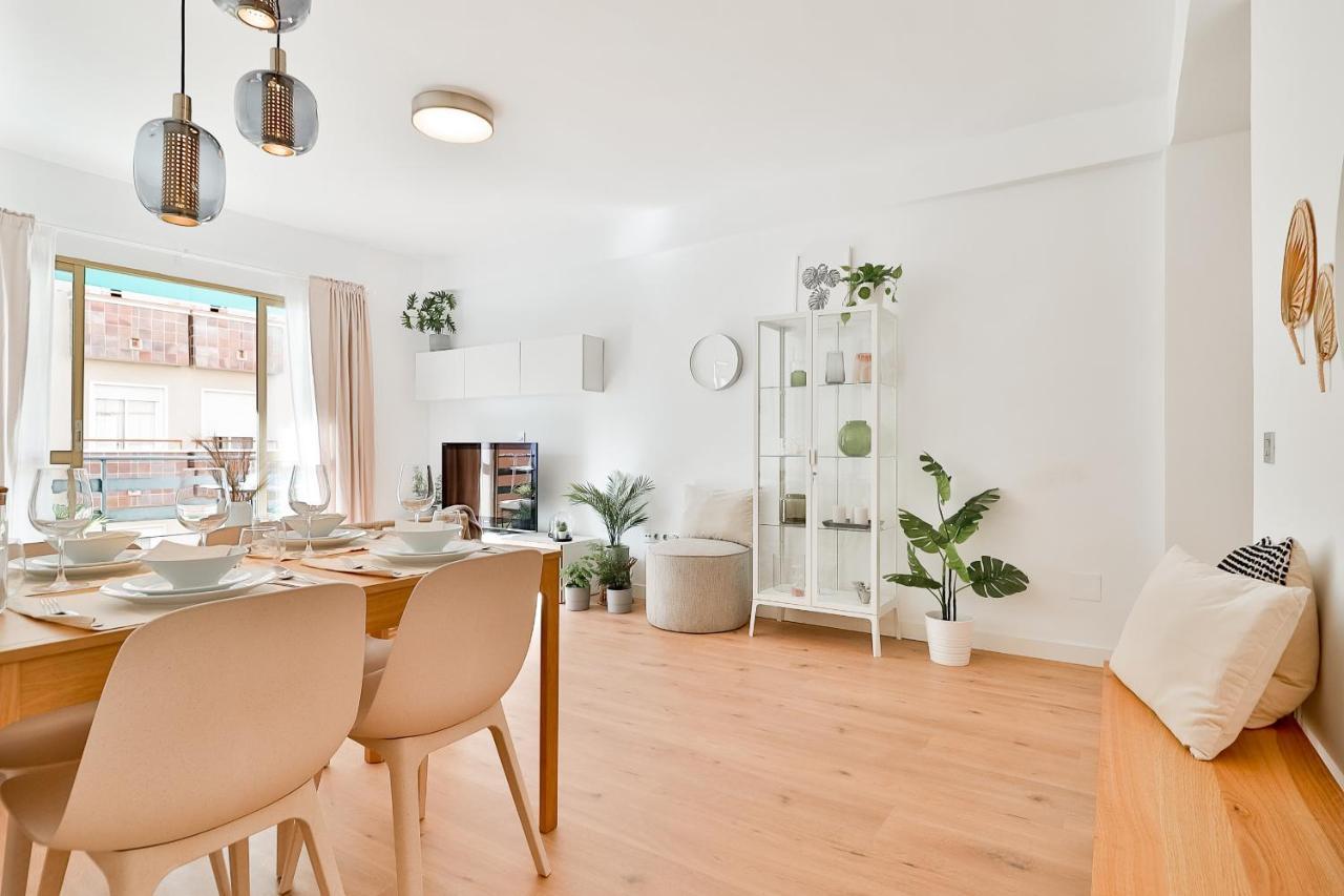C24 Fantastic 4 Bedroom With Terrace マラガ エクステリア 写真